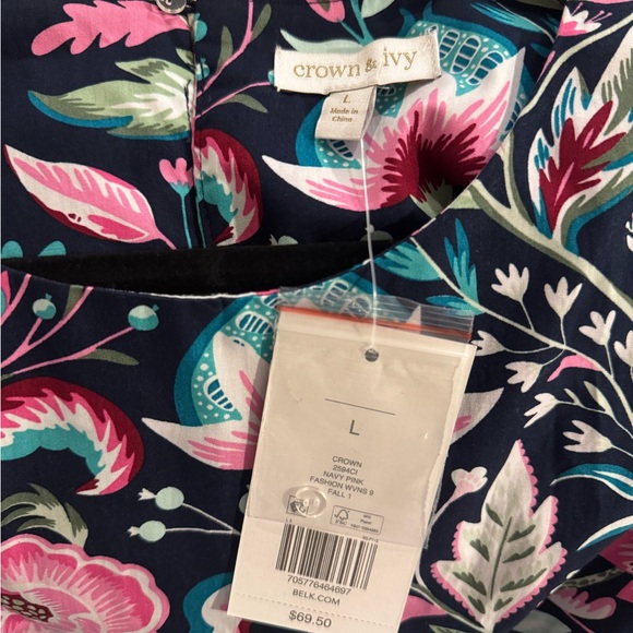 NWT crown & ivy Floral Blouse - Pink and Blue - Picture 12 of 16